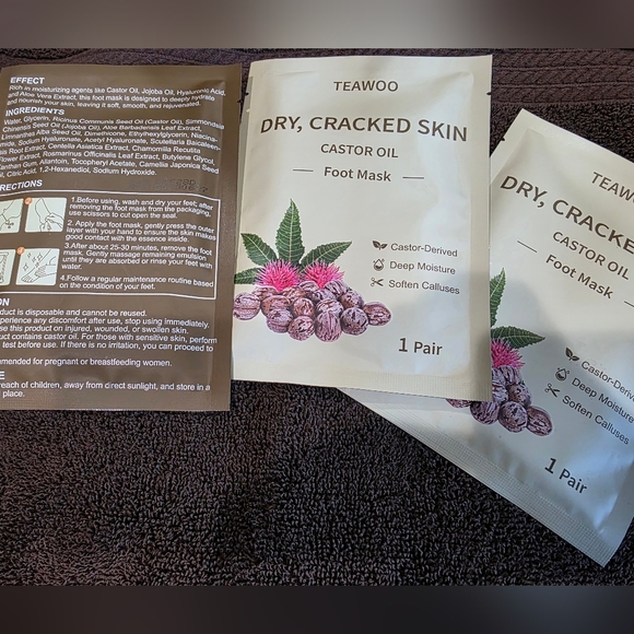 👣👣Foot Mask - (3 Pack) - Picture 4 of 7